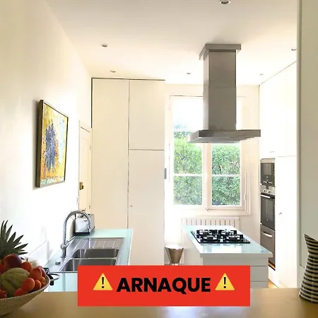 Lovely Fully Renovated Provencal Attention Arnaque
